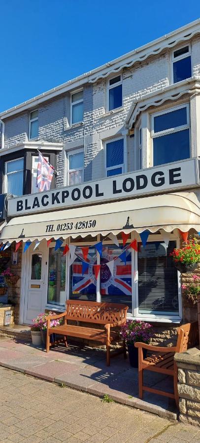 Blackpool Lodge Exterior photo